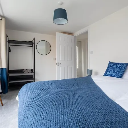 Short Stays - Amazing Redland Flat! Free Parking Апартаменты